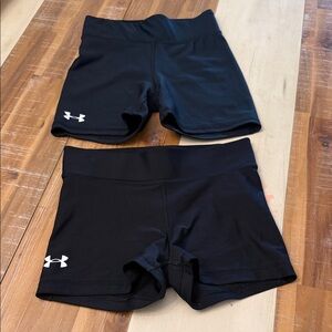 Under Armour Women's Black Athletic Shorts Set
